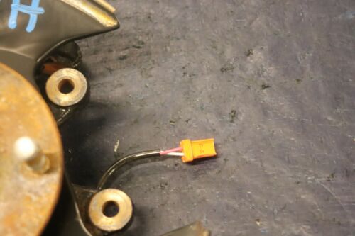Used Honda S2000 Passenger Rear Spindle & Hub - Image 3