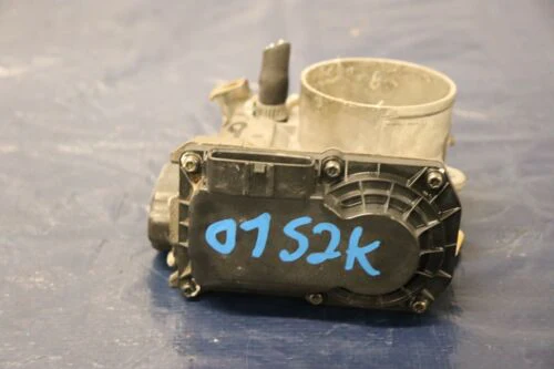 Used Honda S2000 Engine Throttle Body Unit - Image 3