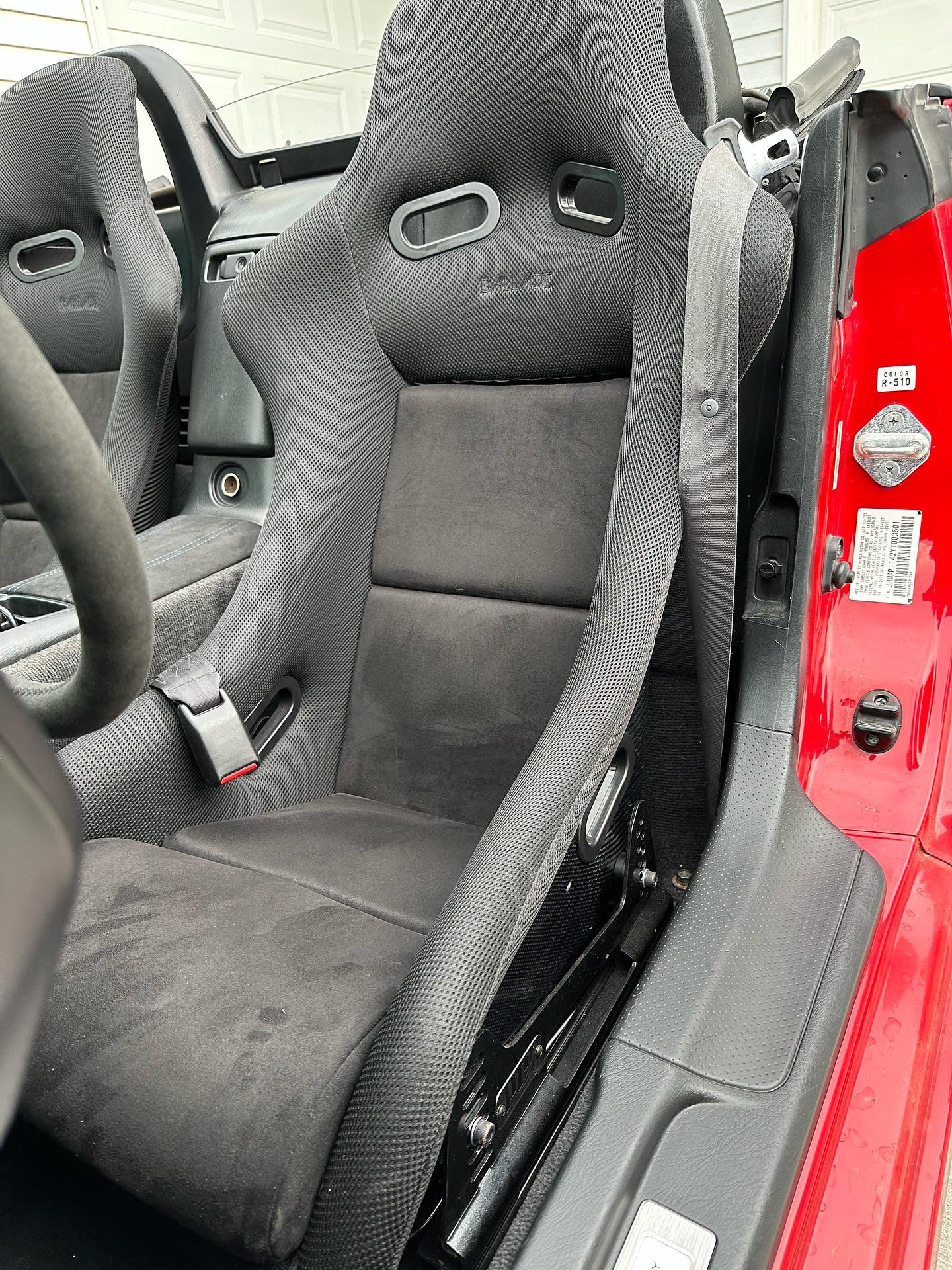 Ballade Sports Jersey Black Alcantara Bucket Seat - Image 19