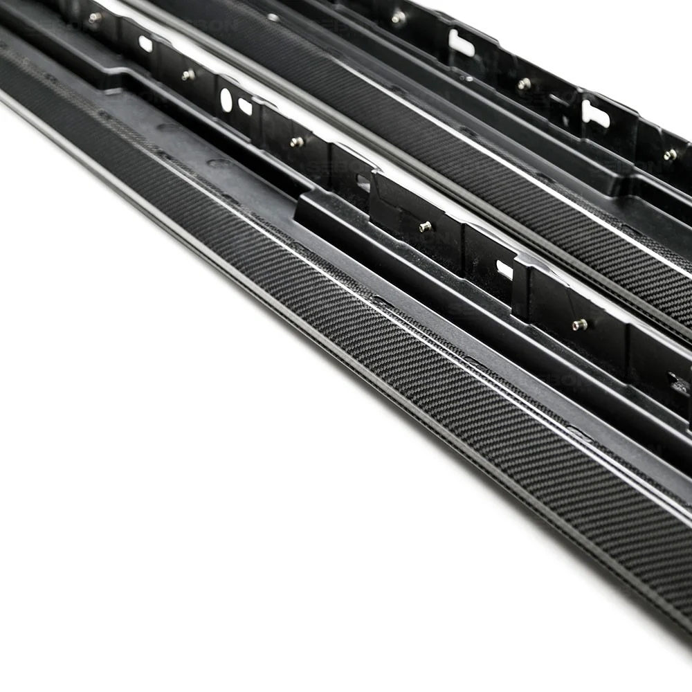 Seibon 17+ Civic Type R OEM-Style Carbon Fiber Side Skirt - Image 2