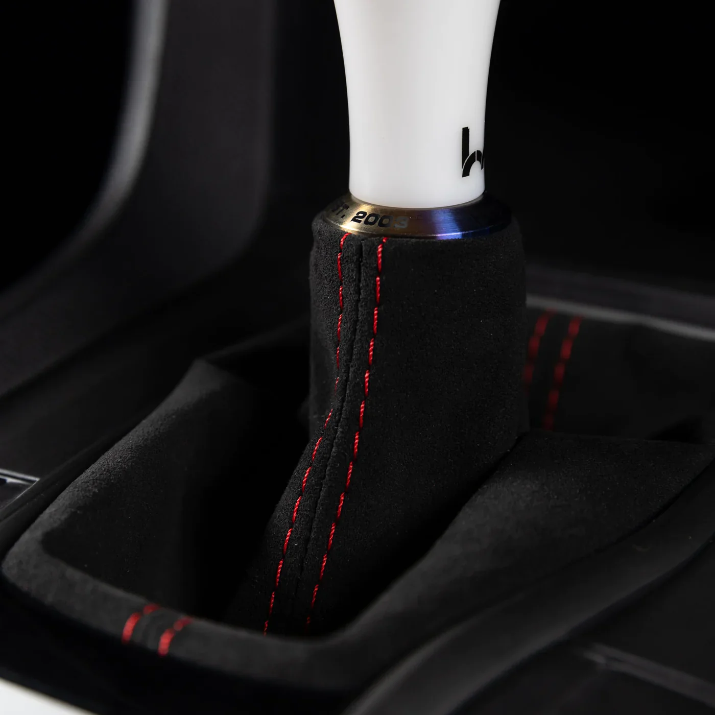Hybrid Racing 2016-2021 Civic Alcantara Shift Boot - Image 23