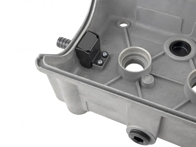 Skunk2 Racing K-Series Lightweight Magnesium Valve Cover - Image 3
