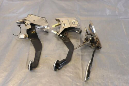 Used Honda S2000 Gas, Brake, Clutch Pedals Assemby - Image 7