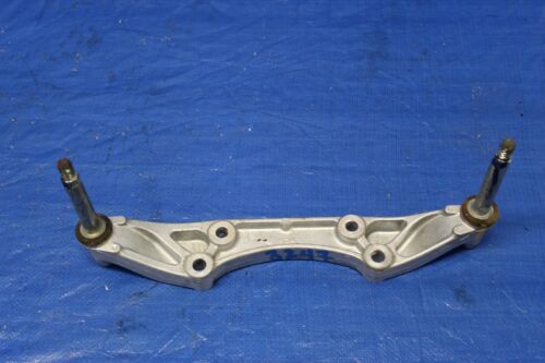 Used Honda S2000 Rear Differential Mounts and Bracket - Image 4